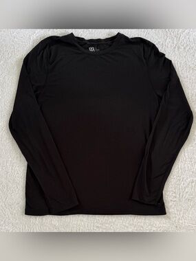 VRST men’s black Medium Long Sleeve crew neck athletic tee base layer top shirt